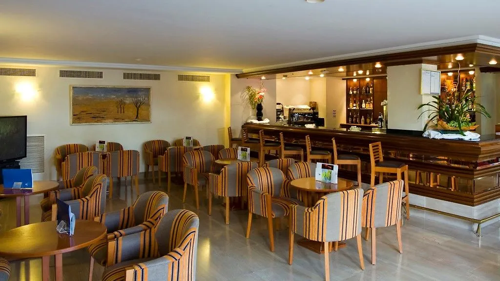 Hipotels Mercedes Aparthotel Cala Millor   Cala Millor (Mallorca)