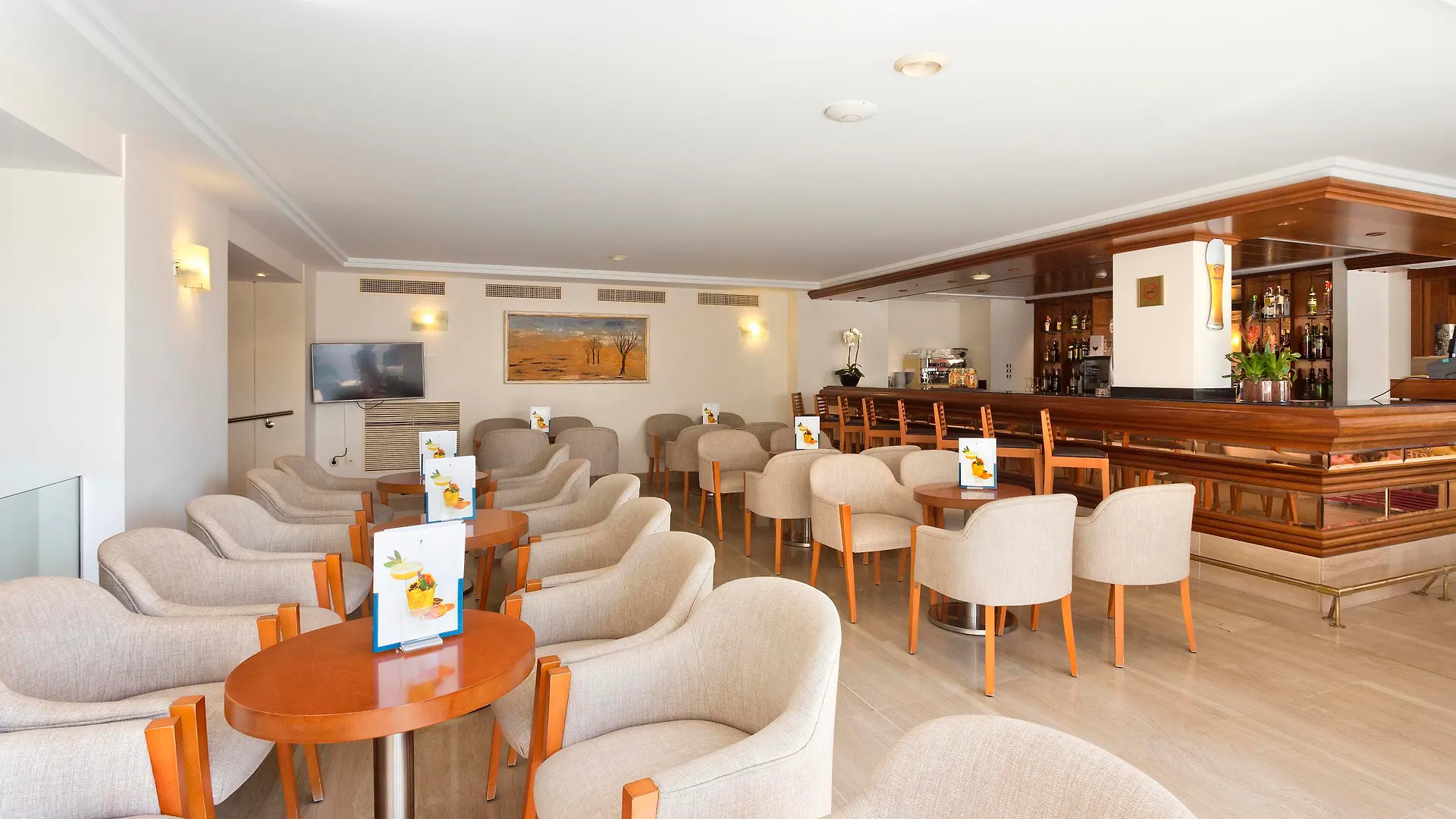 Hipotels Mercedes Aparthotel Cala Millor