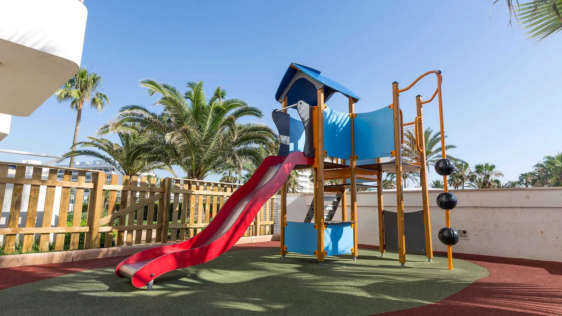 Hipotels Mercedes Aparthotel Cala Millor